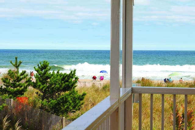 Standard Room, 2 Double Beds, Oceanfront