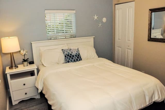 Condo, 2 Bedrooms