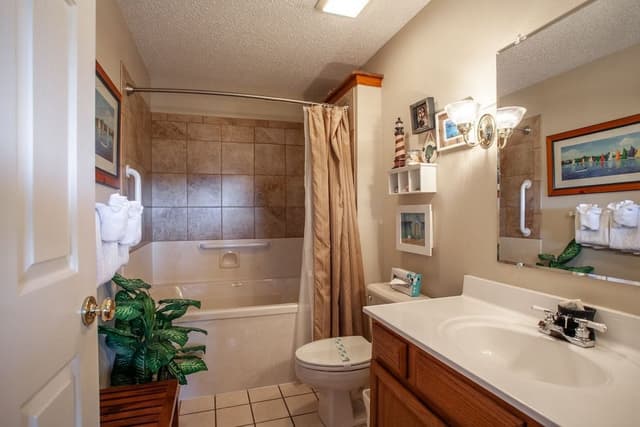 Deluxe Condo, 1 Bedroom