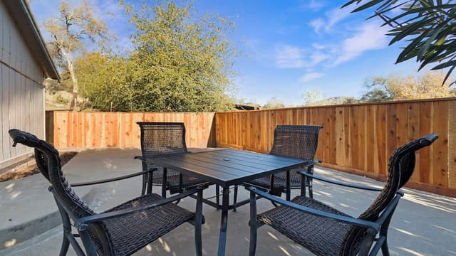 Executive Studio Suite, 1 King Bed, Non Smoking, Kitchen