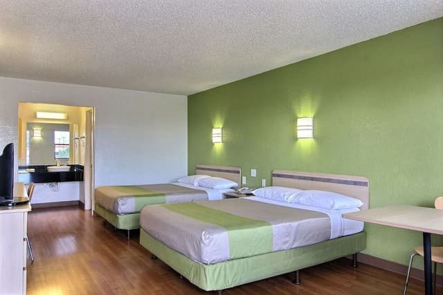 Deluxe Room, 2 Queen Beds, Accessible, Non Smoking