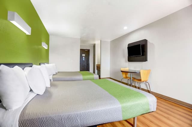 Deluxe Room, 2 Queen Beds, Non Smoking, Refrigerator & Microwave