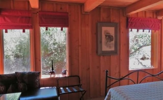 Room (Cottonwood room)