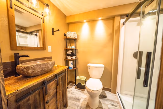 Double Room, Ensuite (Room 11 Miners suite)