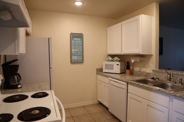 Condo, 2 Bedrooms, Non Smoking