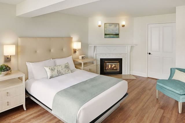 The Sandpiper Room (ADA)