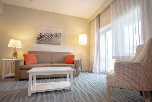 Signature Suite