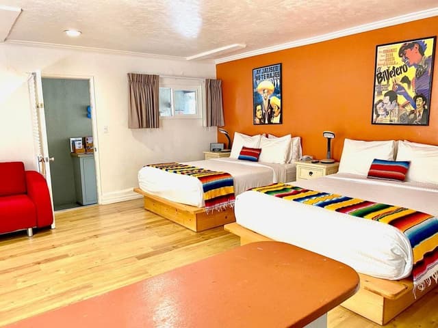 Deluxe Suite, 2 Double Beds