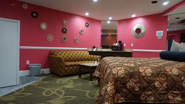 Honeymoon Suite, Non Smoking