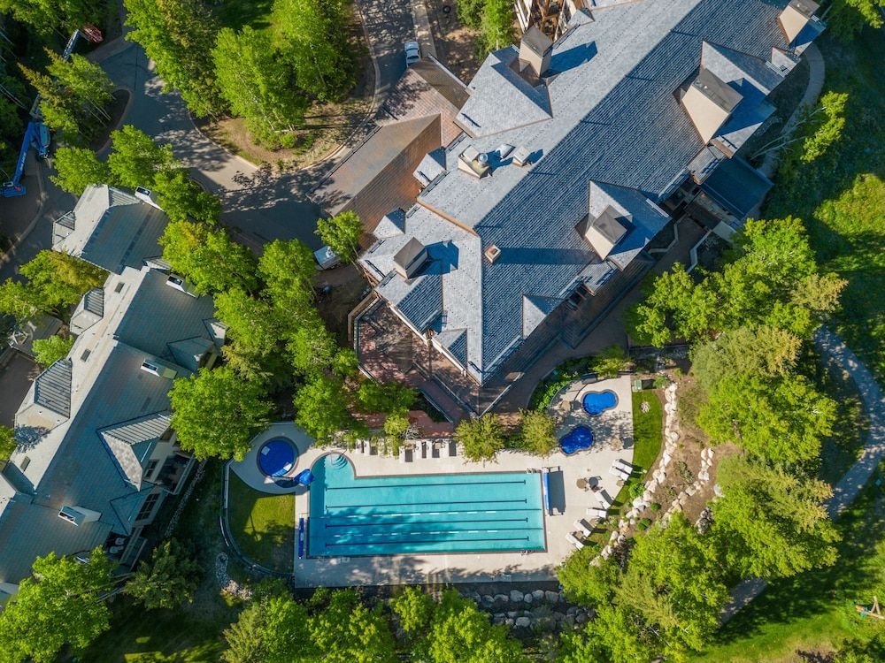 Highlands Lodge2