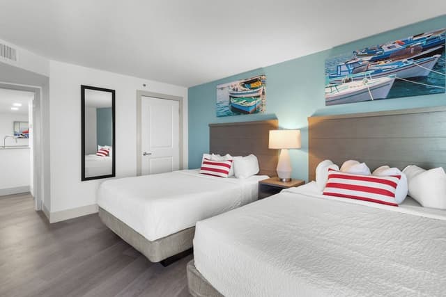 Mariner Oceanfront Deluxe Two Bedroom Condo