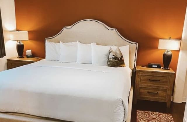 Executive King Suite