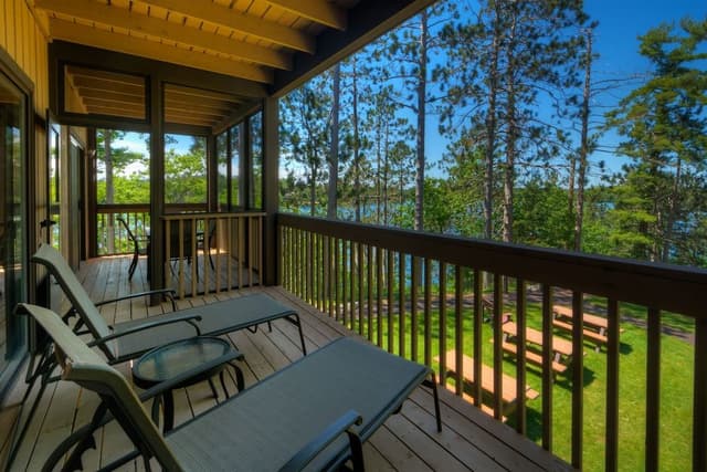 Premier Condo, 2 Bedrooms