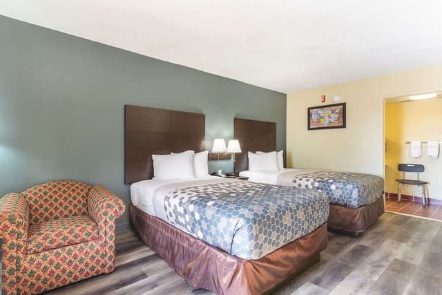 Standard Room, 2 Double Beds, Non Smoking