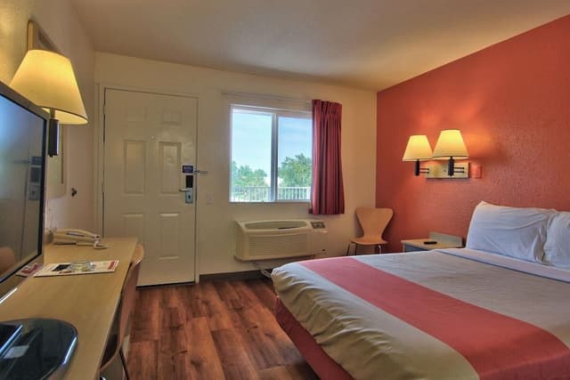 Deluxe Room, 1 Double Bed, Accessible, Non Smoking