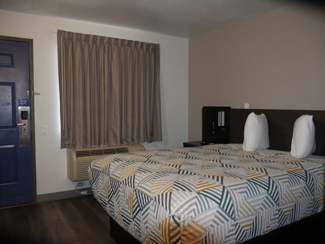Deluxe Room, 1 Double Bed, Accessible, Non Smoking