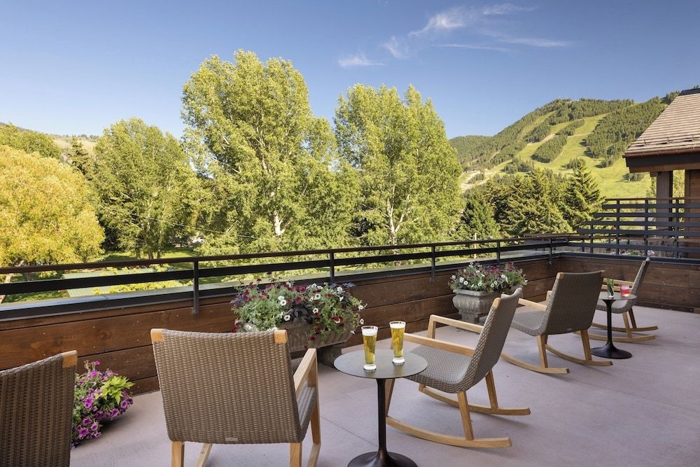 Rusty Parrot Lodge and Spa4