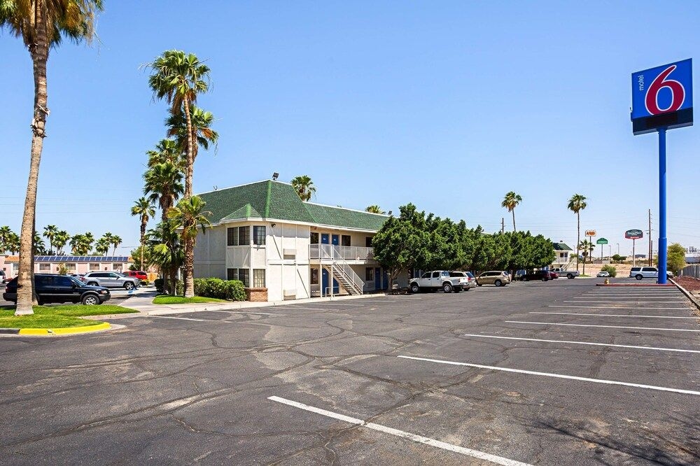 Motel 6 Yuma East3