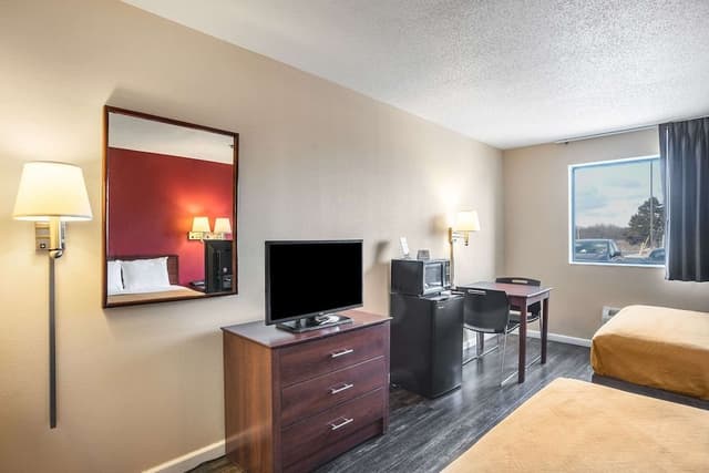 Standard Room, 2 Queen Beds, Non Smoking
