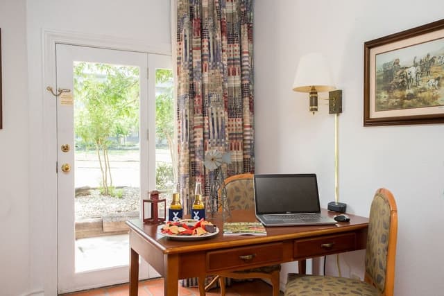 Executive Room, 1 King Bed