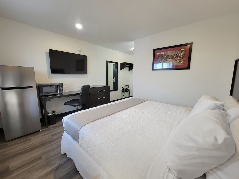 Select Inn Minot4