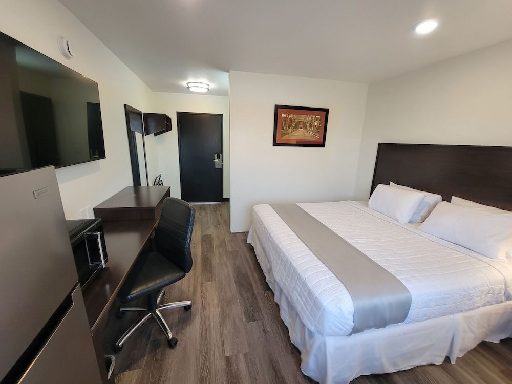 Select Inn Minot3