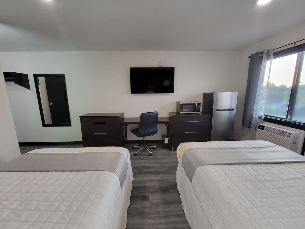Select Inn Minot1