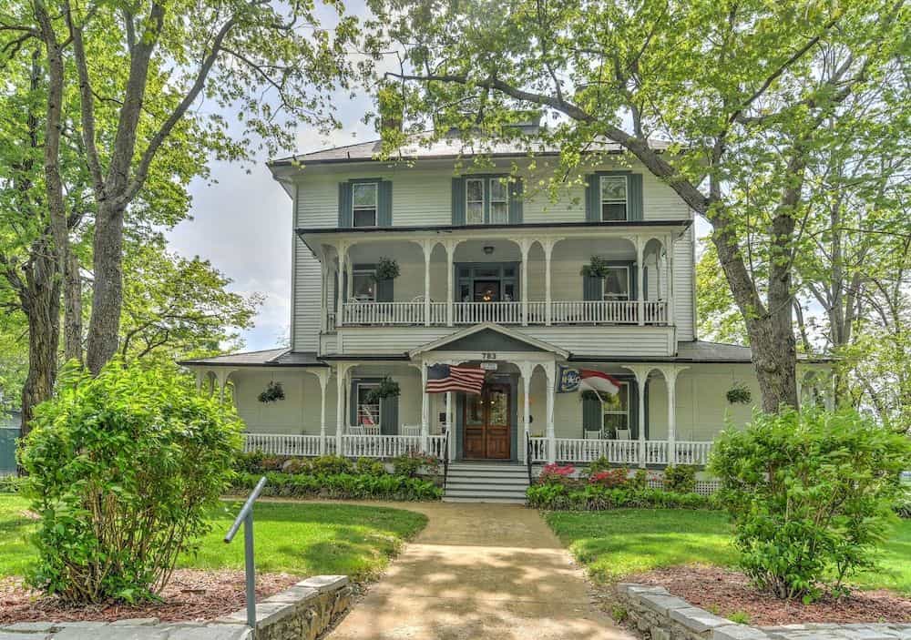 1898 Waverly Inn