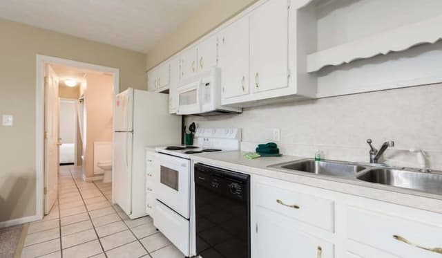 Condo, 1 Bedroom
