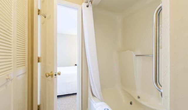 Condo, 1 Bedroom