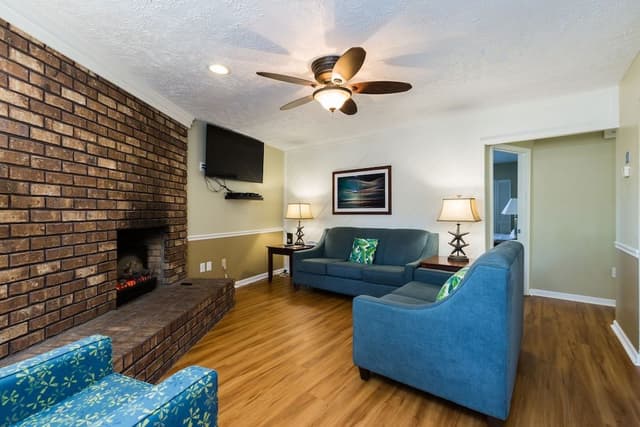 Condo, 3 Bedrooms