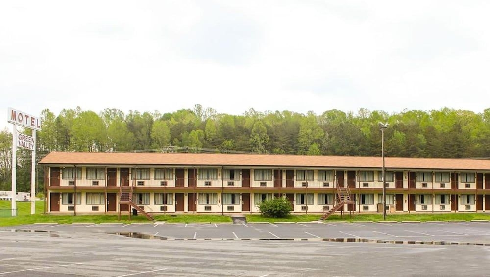 Green Valley Motel3