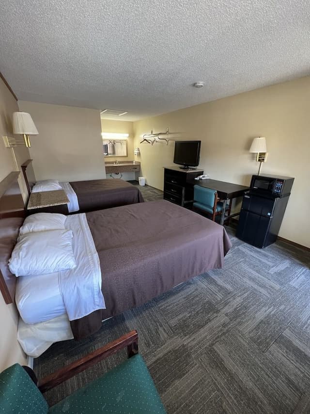 Room, 2 Double Beds, Non Smoking, Refrigerator & Microwave