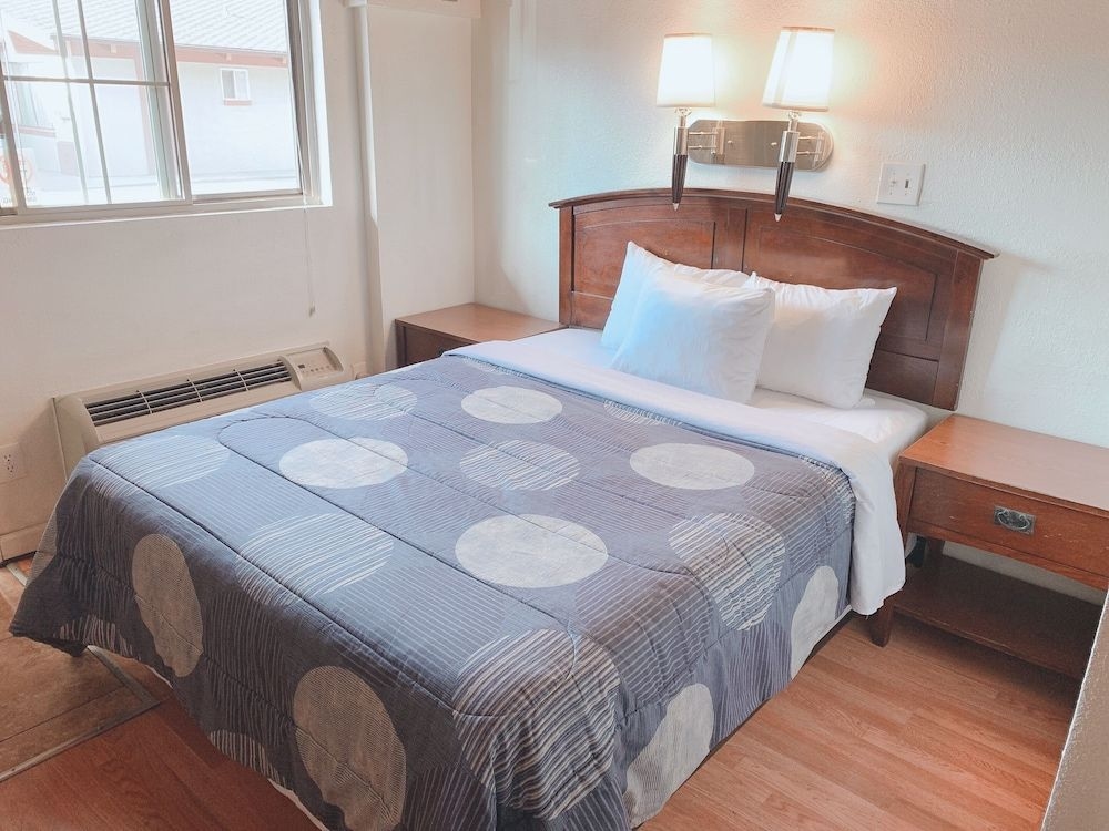 AMERICAS BEST VALUE INN1
