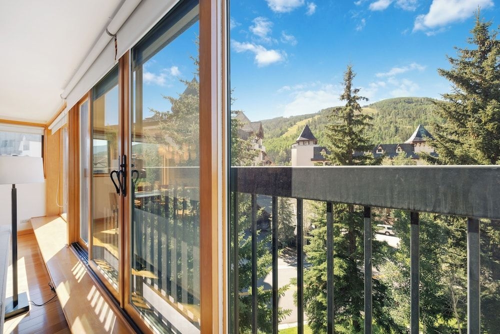 The Vail Spa Condominiums1