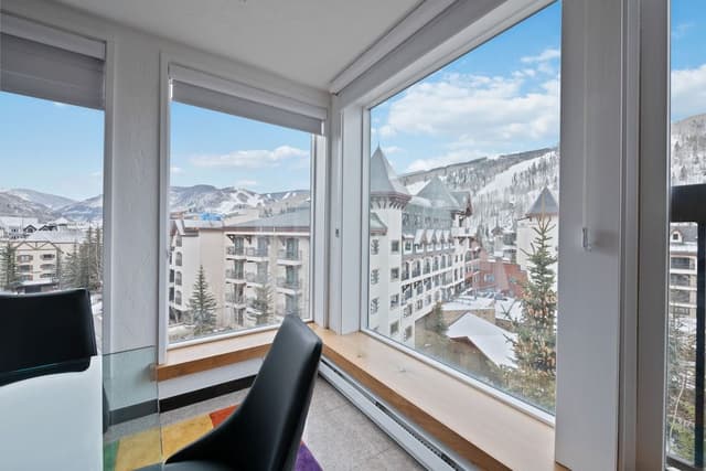 Luxury Condo, 3 Bedrooms