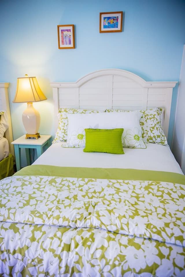 Deluxe Room, 1 King Bed