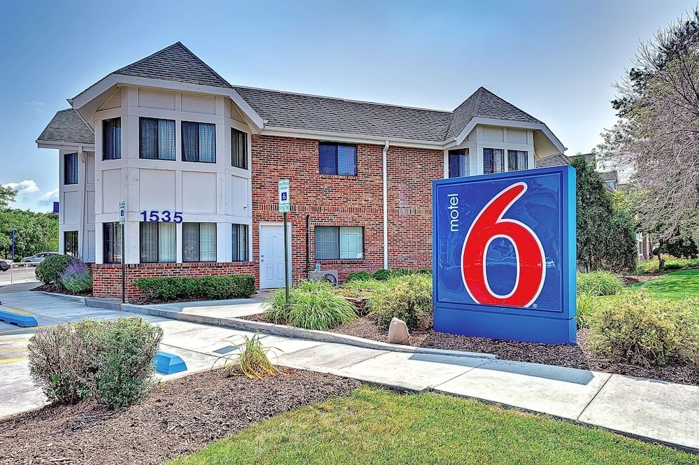 Motel 6 Chicago North - Glenview3