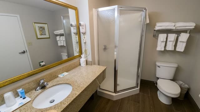 Grand Room, 2 Double Beds, Lake View