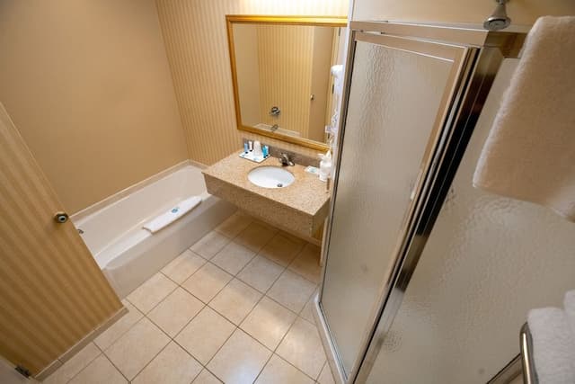 Grand Room, 2 Double Beds, Lake View