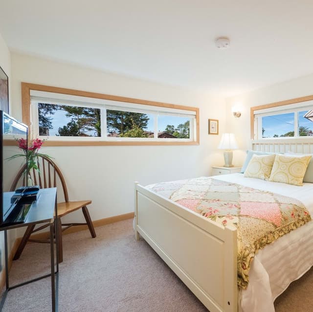 Condo, 3 Bedrooms