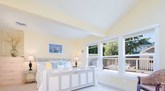 Condo, 2 Bedrooms