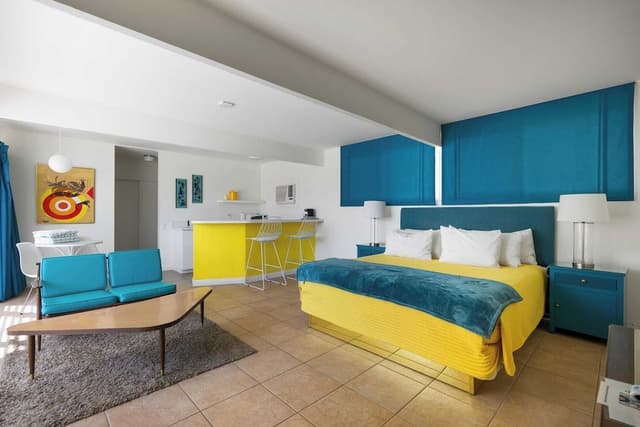 Studio (1 Bedroom)