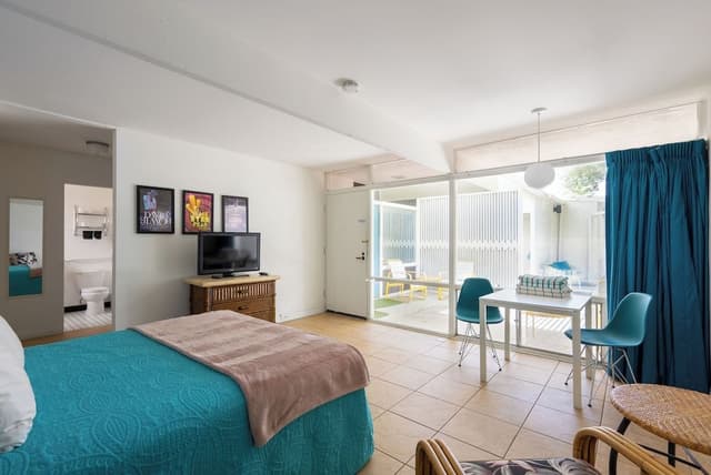 Studio, 1 Queen Bed