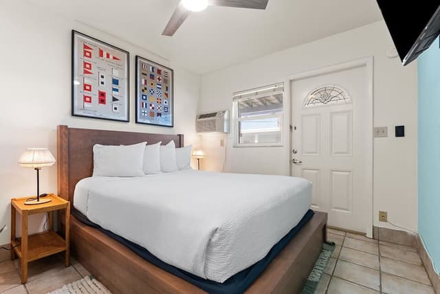 Suite, 1 Bedroom, Kitchen, Sea Facing
