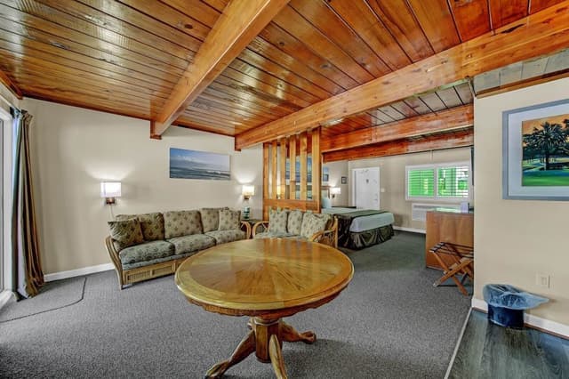 Family Single Room