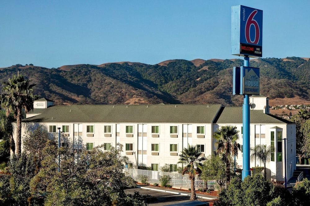 Motel 6 Gilroy0
