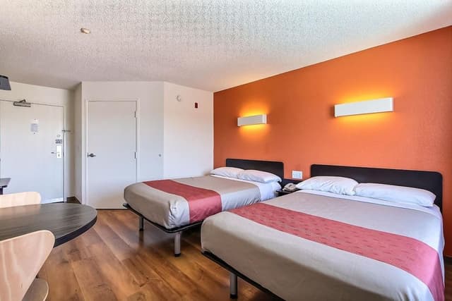 Standard Room, 2 Double Beds, Non Smoking