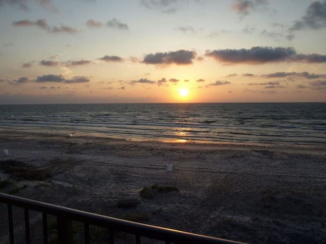 Condo, 3 Bedrooms, Balcony, Ocean View (#1)