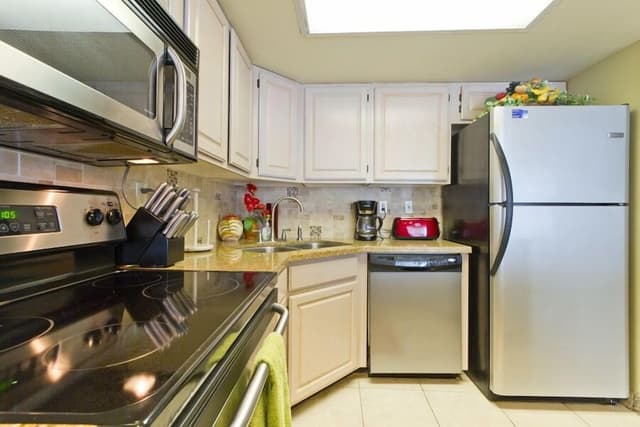 Condo, 3 Bedrooms, Balcony, Ocean View (#1)